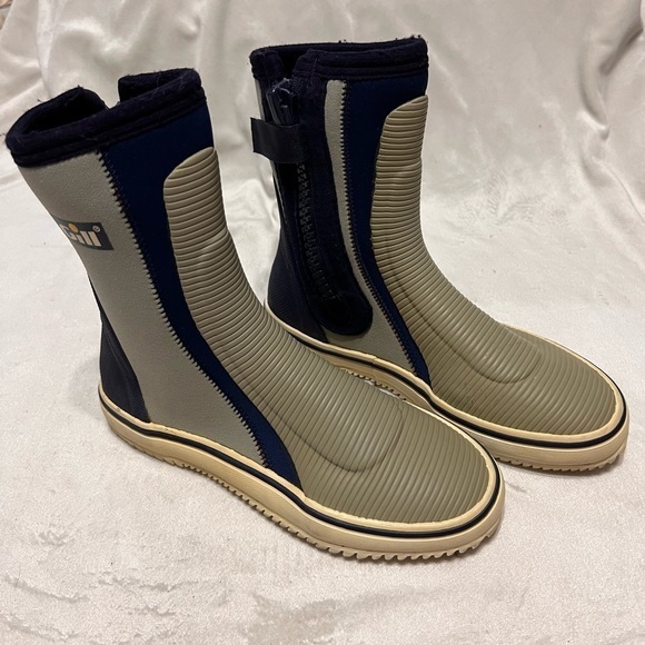 GILL Rubber Sailing Deck Rain Weather Boots 7 - Picture 1 of 14